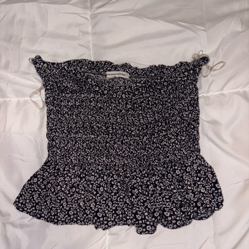American Eagle Outfitters Floral Blouse